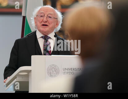 Leipzig, Deutschland. 04. Juli, 2019. Michael D. Higgins, Präsident von Irland, spricht in der Paulinerkirche, die Universität Kirche von der Universität Leipzig. Der irische Präsident ist zu einem dreitägigen Staatsbesuch in Deutschland. Credit: Peter Endig/dpa-Zentralbild/dpa/Alamy leben Nachrichten Stockfoto