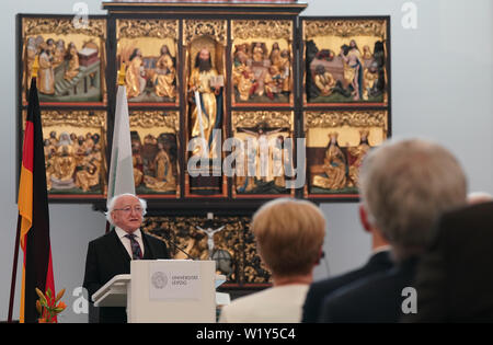 Leipzig, Deutschland. 04. Juli, 2019. Michael D. Higgins, Präsident von Irland, spricht in der Paulinerkirche, die Universität Kirche von der Universität Leipzig. Der irische Präsident ist zu einem dreitägigen Staatsbesuch in Deutschland. Credit: Peter Endig/dpa-Zentralbild/dpa/Alamy leben Nachrichten Stockfoto