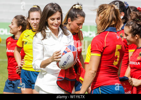 Madrid, Spanien. 04. Juli, 2019. Queen Letizia visits die Ausbildung der 'National Women's Rugby Team 7' an der Universität Complutense in Madrid, Spanien am 04. Juli 2019. Credit: Jimmy Olsen/Medien Punch ** Keine Spanien***/Alamy leben Nachrichten Stockfoto