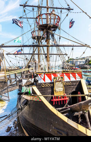 Die Golden Hind in Hafen von Brixham, Brixham, Devon, UK, England, Vereinigtes Königreich, den Golden Hind Replik, Hafen von Brixham, Golden Hind Brixham, Schiff, Stockfoto
