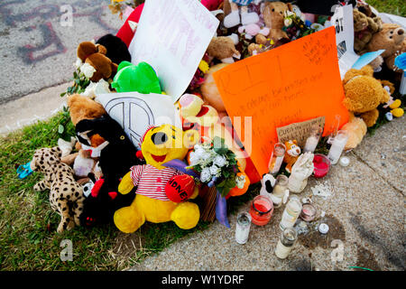 Die Lage auf Canfield Antrieb in Ferguson, wo Michael Brown Jr. erschossen wurde und von der Polizei Offizier Darren D. Wilson getötet. Stockfoto