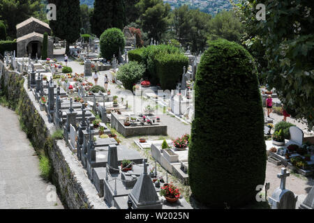 Cimetière de Saint-Paul-de-Vence, multi-konfessionellen Friedhof in der Stadt die traditionellen Künstler von Saint-Paul-de-Vence, Frankreich Stockfoto