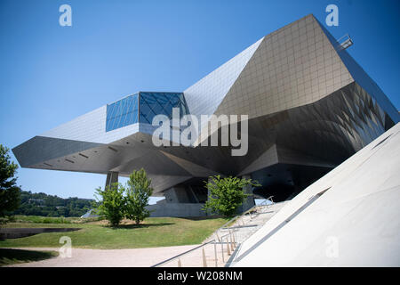 04 Juli 2019, Frankreich (Frankreich), Lyon: Außenansicht des Museums 'Musée des Confluences". Foto: Sebastian Gollnow/dpa Stockfoto