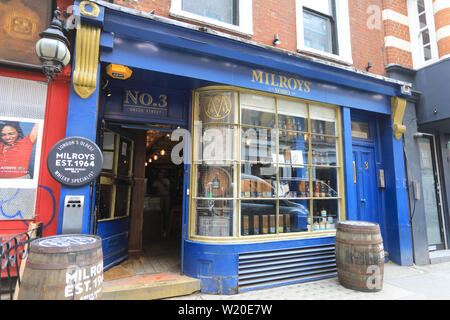 Milroy von Soho, Whisky ein Spezialist für griechische Street, in London, Großbritannien Stockfoto