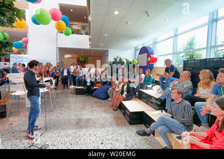 HOOFDDORP, 04-07-2019, Leiter Büro Sanoma, Medien Sommer Session. Stockfoto