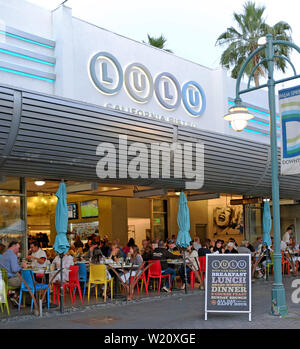 Lulu California Bistro auf dem South Palm Canyon Drive in Palm Springs, Kalifornien, USA. Stockfoto