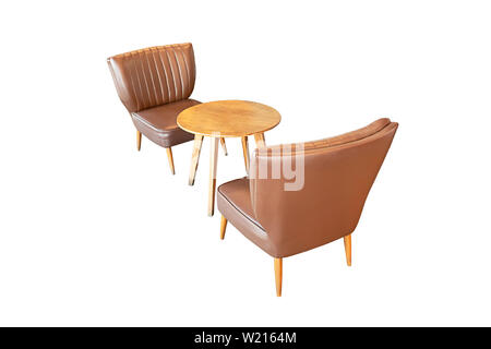 Isolierte Holz- Tisch und Stuhl, Sofa, schöne Vintage auf weißem Hintergrund mit Freistellungspfaden. Stockfoto