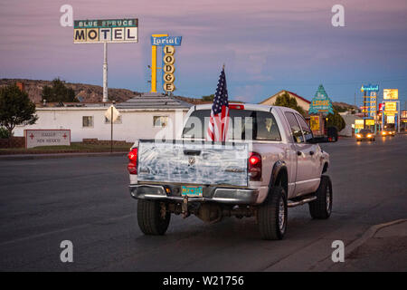 Dodge Ram Pick up truck, an der historischen Route 66 in Gallup, New Mexico des 4. Juli 2019 Stockfoto