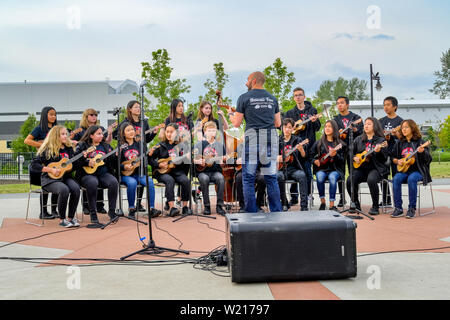 Langley Ukulele Ensemble, Willoughby Community Park, in Langley, British Columbia, Kanada Stockfoto