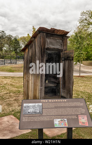 Elvis Presley's Familie outhouse, für die Nachwelt von museum in Tupelo, Mississippi, USA gespeichert Stockfoto