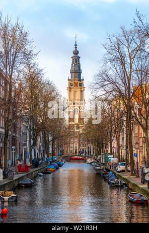 Zuiderkerk, Kirche, Kanal mit Booten, Groenburgwal, Amsterdam, Holland, Niederlande Stockfoto