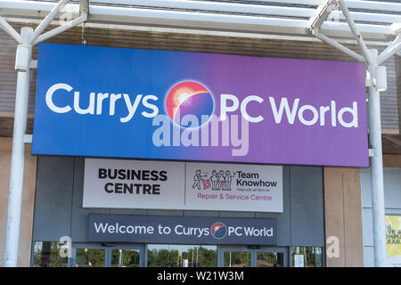 Currys PC-Welt Shop vorne, Großbritannien Stockfoto