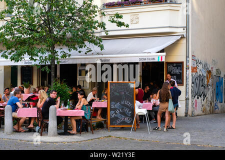 Italienisches Restaurant, Lychener Straße, Berlin Stockfoto