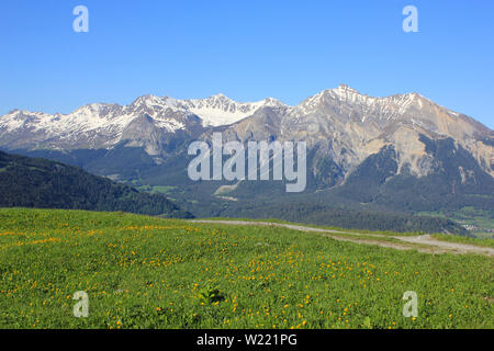 Hohe Berge Parpaner Rothorn, Aroser Rothorn und Lenzer Horn, Schweiz. Stockfoto