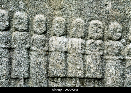 Details eines alten Grabstein, der ehemalige evangelische Pfarrkirche von Abterode, Werra-Meißner-Kreis, Hessen, Deutschland, Europa Stockfoto