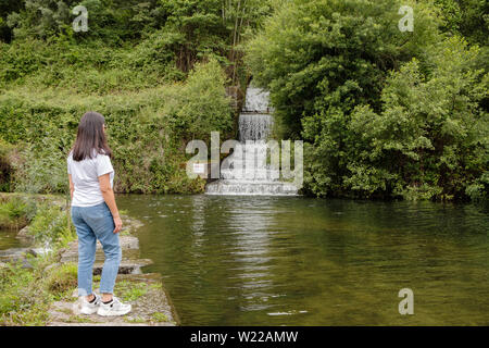 Póvoa de Lanhoso, Fluss Strand von Rola Rio Ave Stockfoto