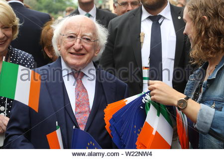 Würzburg, Deutschland. Juli 2019. Der irische Präsident Michael D Higgins hat heute auf der letzten Etappe seiner diplomatischen Reise nach Deutschland in Würzburg einen Besuch abstatten können. Kredit: Clearpix/Alamy Live Nachrichten Stockfoto