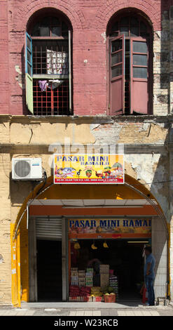 Kuala Lumpur, Malaysia - 06. März 2017: ein Lebensmittelgeschäft in Kuala lumpur Altstadt Stockfoto