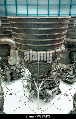 Apollo/Saturn V-Center. Space Hangar mit Rakete. Stockfoto