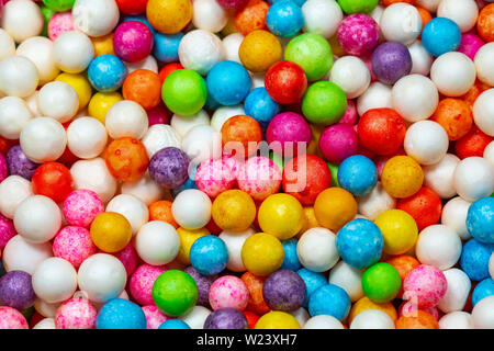 Bunte hellen Hintergrund, bunte Kugeln. Süße schönen Hintergrund candy Stockfoto