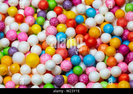 Bunte hellen Hintergrund, bunte Kugeln. Süße schönen Hintergrund candy Stockfoto