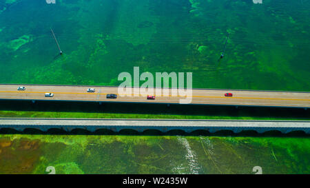 Seven Mile Bridge. Endlose Straße, Luftaufnahme, Florida Keys. USA. Stockfoto