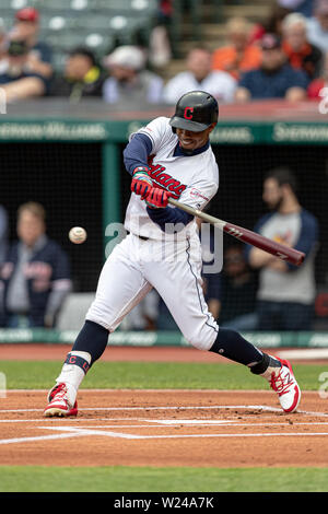 Mai 16th, 2019: Cleveland Indians shortstop Francisco Lindor (12), die in Aktion während eines Spiels zwischen den Baltimore Orioles und die Cleveland Indians am 16 Mai, 2019 am progressiven Feld in Cleveland, OH. Adam Lacy/CSM. Stockfoto