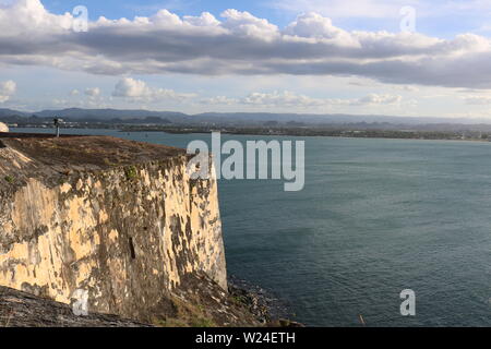 Die Klippen von Old San Juan, Puerto Rico Stockfoto