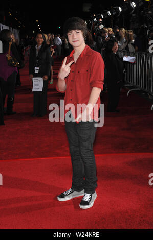 LOS ANGELES, Ca. November 09, 2009: Dylan Minnette bei der Weltpremiere von Walt Disney's "Old Dogs" am El Capitan Theatre, Hollywood. © 2009 Paul Smith/Featureflash Stockfoto
