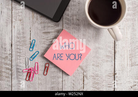 Handschrift Text schreiben, die Youquestion. Konzeptionelle Foto jemand fragt Ihr demonstratingal Hintergrund oder Geschichte steht neben einem c Stockfoto