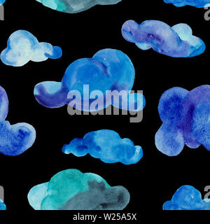 Aquarell Hand gezeichnet Fliesen von verschiedenen Wolken auf schwarzem Hintergrund. Design für Verpackungen, Tapeten, Hintergründe. Stockfoto