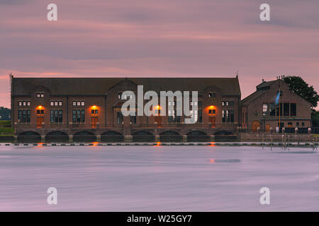 Die D.F. Wouda Dampf Pumpstation (Ir. D.F. Woudagemaal) handelt es sich um eine Pumpstation in den Niederlanden, und die größte noch in Betrieb dampfgetriebenen p Stockfoto