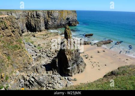 Aufbau Kopf Küste von Pembrokeshire Coast Path Pembrokeshire Wales Cymru GROSSBRITANNIEN Stockfoto