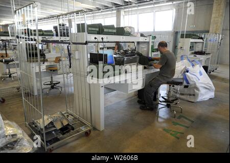 Anlage für die Behandlung und Verwertung von Elektro- und Elektronikschrott (WEEE), die die A2 ein Unternehmen innerhalb der Bollate Gefängnis (Mailand, Italien) Stockfoto