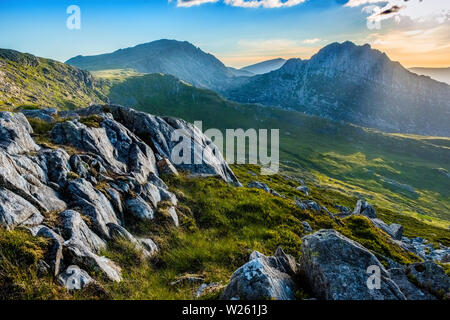 Abendlicht auf Tryfan Berg in Snowdonia, North Wales, UK Stockfoto