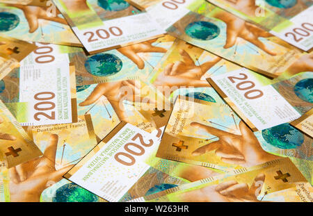 Sammlung der barnd neue Schweizer 200 Franken Banknoten (2018) Stockfoto
