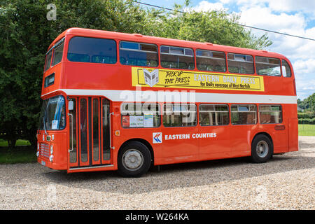 Bristol Double Decker Bus am Bahnhof Hardingham Stockfoto