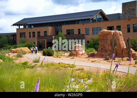 Verona, WI USA. Apr 2018. Architektonisch einzigartigen Gebäude von Epic Software Corporate Headquarters. Stockfoto