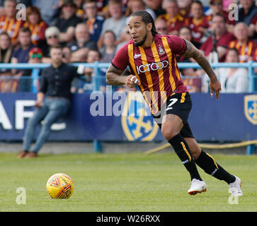 Leeds, Großbritannien. 06 Juli, 2019. Nethermoor Park, guiseley Leeds, West Yorkshire, 6. Juli 2019. Vor der Saison freundlich Guiseley AFC v Bradford City. Sean Scannell von Bradford City. Credit: Touchlinepics/Alamy leben Nachrichten Stockfoto