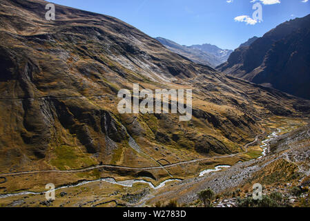 Landschaft entlang der Cordillera Real mountain range, Bolivien Stockfoto