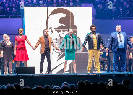 Der Chor der musikalischen 'Martin Luther King" wurde am 20.6.2019 in der Evangelischen Kirchentag in der Dortmunder Westfalenhalle durchgeführt, mit mehr als 2.000 Teilnehmern. Stockfoto