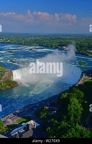 Luftaufnahmen von Horseshoe Falls in Niagara Falls, Ontario, Kanada Stockfoto