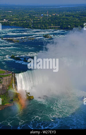 Luftaufnahmen von Horseshoe Falls in Niagara Falls, Ontario, Kanada Stockfoto