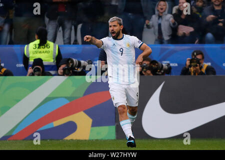 6. Juli 2019, Arena Korinther Stadion, Sao Paulo, Brasilien; Copa America international Fußball, 3.-4. Endspiel Finale, Argentinien gegen Chile; Sergio Ag &#xfc; ero Von Argentinien feiert sein Ziel für 1-0 in der 12. Minute Stockfoto