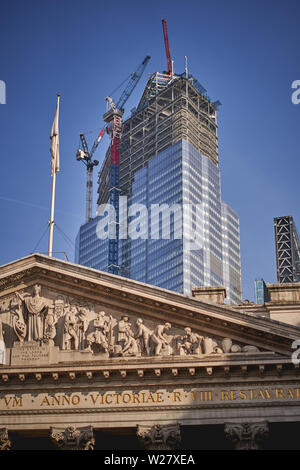 London, UK - Februar, 2019. Neuen Bürogebäude im Herzen der Stadt, in den berühmten finanzviertel von London. Stockfoto
