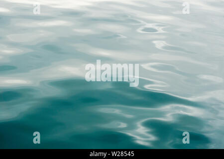 Blue sea water surface in enger, Soft Focus Stockfoto