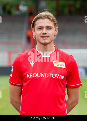 Berlin, Deutschland. 06 Juli, 2019. Fußball, Bundesliga: Fototermin 1. FC Union Berlin für die Saison 2019/20 th Julian Ryerson Credit: Andreas Gora/dpa/Alamy leben Nachrichten Stockfoto