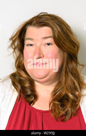 Bremen, Deutschland. 06 Juli, 2019. Anja Stahmann (Bündnis 90/Die Grünen) steht für ein Portrait vor der Kamera. Credit: mohssen Assanimoghaddam/dpa/Alamy leben Nachrichten Stockfoto
