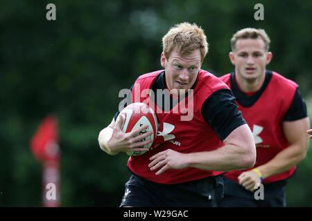 Cardiff, Großbritannien. 06 Juli, 2019. Rhys Patchell von Wales. Wales Rugby Team Training im Vale Resort Hensol, in der Nähe von Cardiff, South Wales am Samstag, den 6. Juli 2019. Die Gruppe vorbereiten für den Rugby World Cup 2019 in diesem Herbst pic werden von Credit: Andrew Obstgarten/Alamy leben Nachrichten Stockfoto