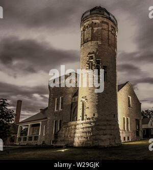 Die mackinaw Leuchtturm wurde 1889 erbaut. Es wird derzeit von der Staat Michigan betrieben und ist eine beliebte Touristenattraktion in Mackinaw City. Stockfoto